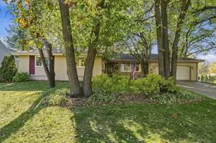 9723 Palmer Rd, Bloomington, MN 55437 - Photo 29