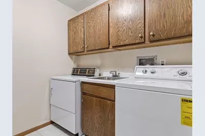 1235 Yale Place #908, Minneapolis, MN 55403 - Photo 25