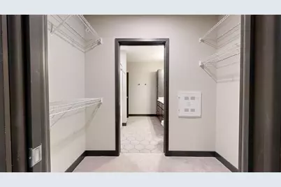 1010 S 7th Street #319, Minneapolis, MN 55415 - Photo 11