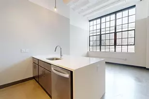 1010 S 7th St, Minneapolis, MN 55415 - Photo 5