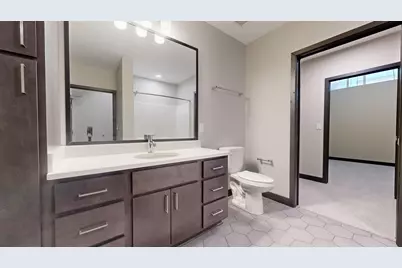 1010 S 7th Street #319, Minneapolis, MN 55415 - Photo 9