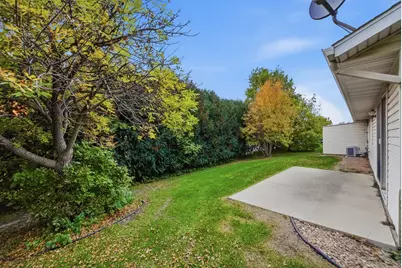 324 Valley View Drive SE, Willmar, MN 56201 - Photo 21