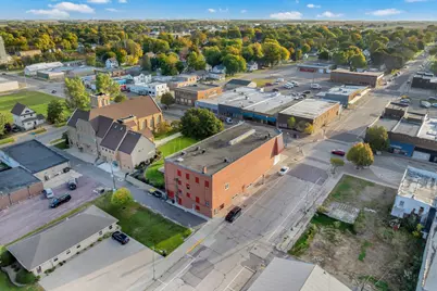 301 Downtown Plaza, Fairmont, MN 56031 - Photo 3