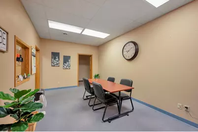 301 Downtown Plaza, Fairmont, MN 56031 - Photo 35