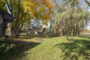 9500 99th Pl N, Maple Grove, MN 55369 - Photo 27