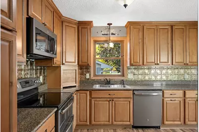 9500 99th Place N, Maple Grove, MN 55369 - Photo 11