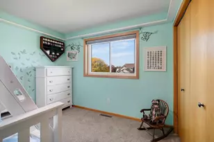 9736 Evergreen Ave N, Brooklyn Park, MN 55443 - Photo 35