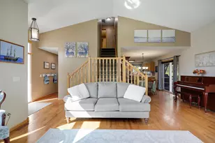 9736 Evergreen Ave N, Brooklyn Park, MN 55443 - Photo 11