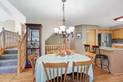 9736 Evergreen Avenue N, Brooklyn Park, MN 55443 - Photo 15