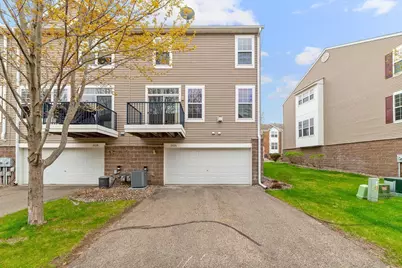 15726 Frisian Lane, Apple Valley, MN 55124 - Photo 5