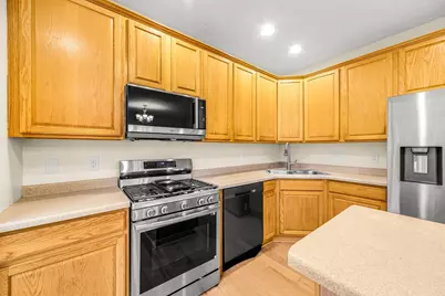 15726 Frisian Lane, Apple Valley, MN 55124 - Photo 33