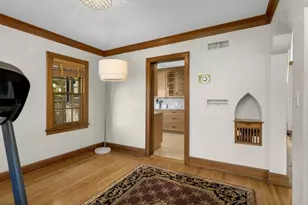 1787 Hillcrest Ave, Saint Paul, MN 55116 - Photo 9