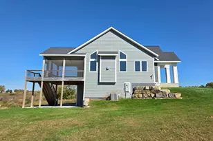 30228 712th St, Lake City, MN 55041 - Photo 5