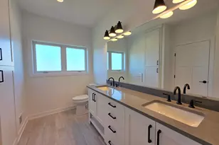30228 712th St, Lake City, MN 55041 - Photo 29