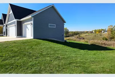 30228 712th Street, Lake City, MN 55041 - Photo 9