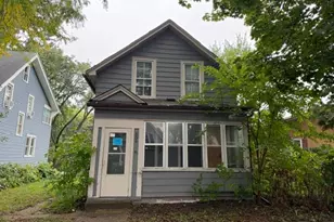 606 Cook Ave E, Saint Paul, MN 55130 - Photo 1