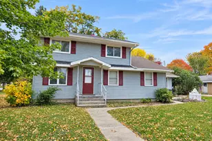 610 2nd St N, Dassel, MN 55325 - Photo 1