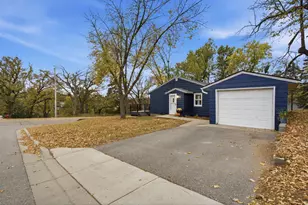 213 1st Ave SE, New London, MN 56273 - Photo 25
