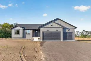 30476 138th St NW, Princeton, MN 55371 - Photo 3