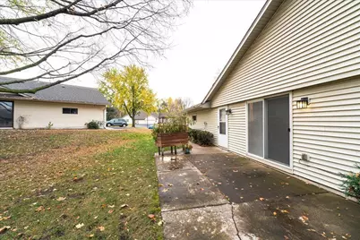 20300 Hunter Court, Lakeville, MN 55044 - Photo 31
