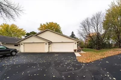 20300 Hunter Court, Lakeville, MN 55044 - Photo 33