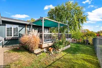 3800 Gettysburg Avenue N, New Hope, MN 55427 - Photo 11