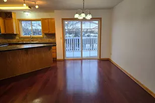 949 Old Steine Cir, New Brighton, MN 55112 - Photo 13