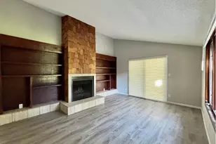 1414 W Danube Rd, Fridley, MN 55432 - Photo 9