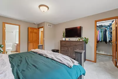 19 Rollins Drive, Elgin, MN 55932 - Photo 13