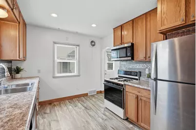 1238 Grotto Street N, Saint Paul, MN 55117 - Photo 13
