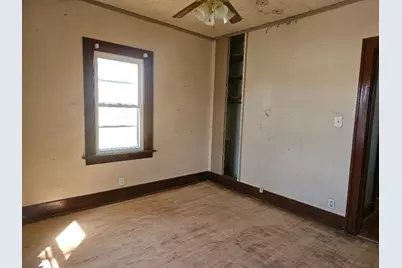 212 S Center Street, Ceylon, MN 56121 - Photo 21