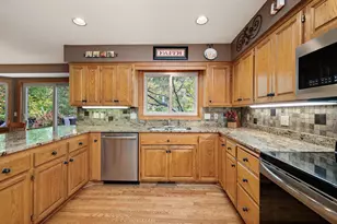 6229 Juneau Ln N, Maple Grove, MN 55311 - Photo 9