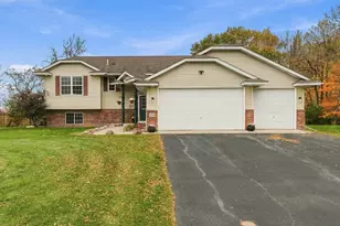 30530 Redding Ave, Shafer, MN 55074 - Photo 3