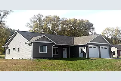 211 Bryce Avenue, Lowry, MN 56349 - Photo 3
