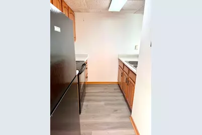 220 Broadway Avenue S #911, Rochester, MN 55904 - Photo 5