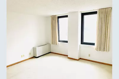 220 Broadway Avenue S #911, Rochester, MN 55904 - Photo 13