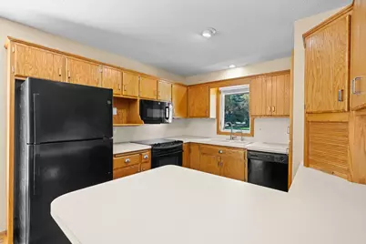 8008 Mount Curve Boulevard, Brooklyn Park, MN 55445 - Photo 11