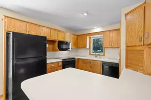 8008 Mt Curve Blvd, Brooklyn Park, MN 55445 - Photo 11