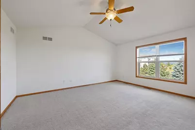 1096 Danube Avenue, Shakopee, MN 55379 - Photo 25