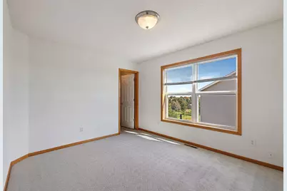 1096 Danube Avenue, Shakopee, MN 55379 - Photo 27