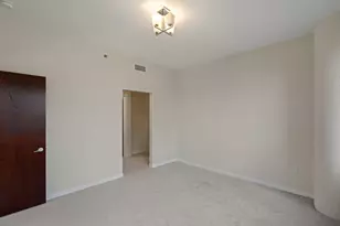 1120 S 2nd St, Minneapolis, MN 55415 - Photo 17