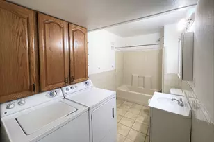 824 Lowry Ave NE, Minneapolis, MN 55418 - Photo 7