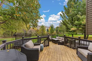 4696 Fairway Hills Dr, Eagan, MN 55123 - Photo 9