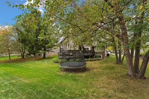 4696 Fairway Hills Dr, Eagan, MN 55123 - Photo 3