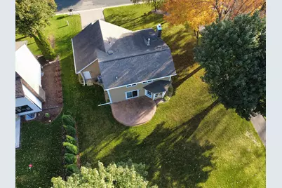 915 Park Knoll Drive, Eagan, MN 55123 - Photo 25