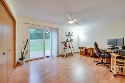 915 Park Knoll Drive, Eagan, MN 55123 - Photo 15
