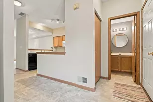 11679 Langford Cir, Burnsville, MN 55337 - Photo 9