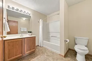 11679 Langford Cir, Burnsville, MN 55337 - Photo 31
