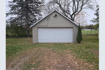 901 S 6th Street, Princeton, MN 55371 - Photo 15