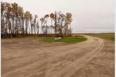 38696 150th Avenue NW, Newfolden, MN 56738 - Photo 25